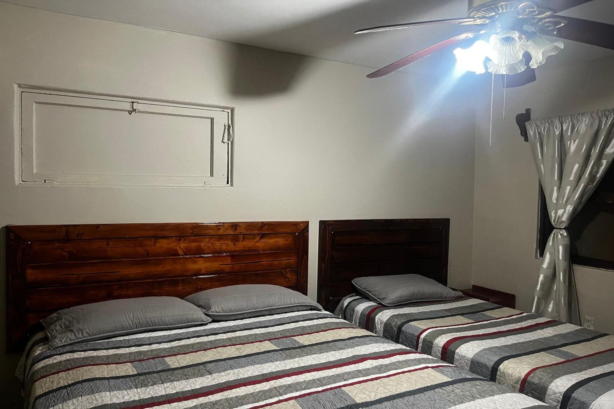 Oyo Hotel Linda Tijuana Ngoại thất bức ảnh