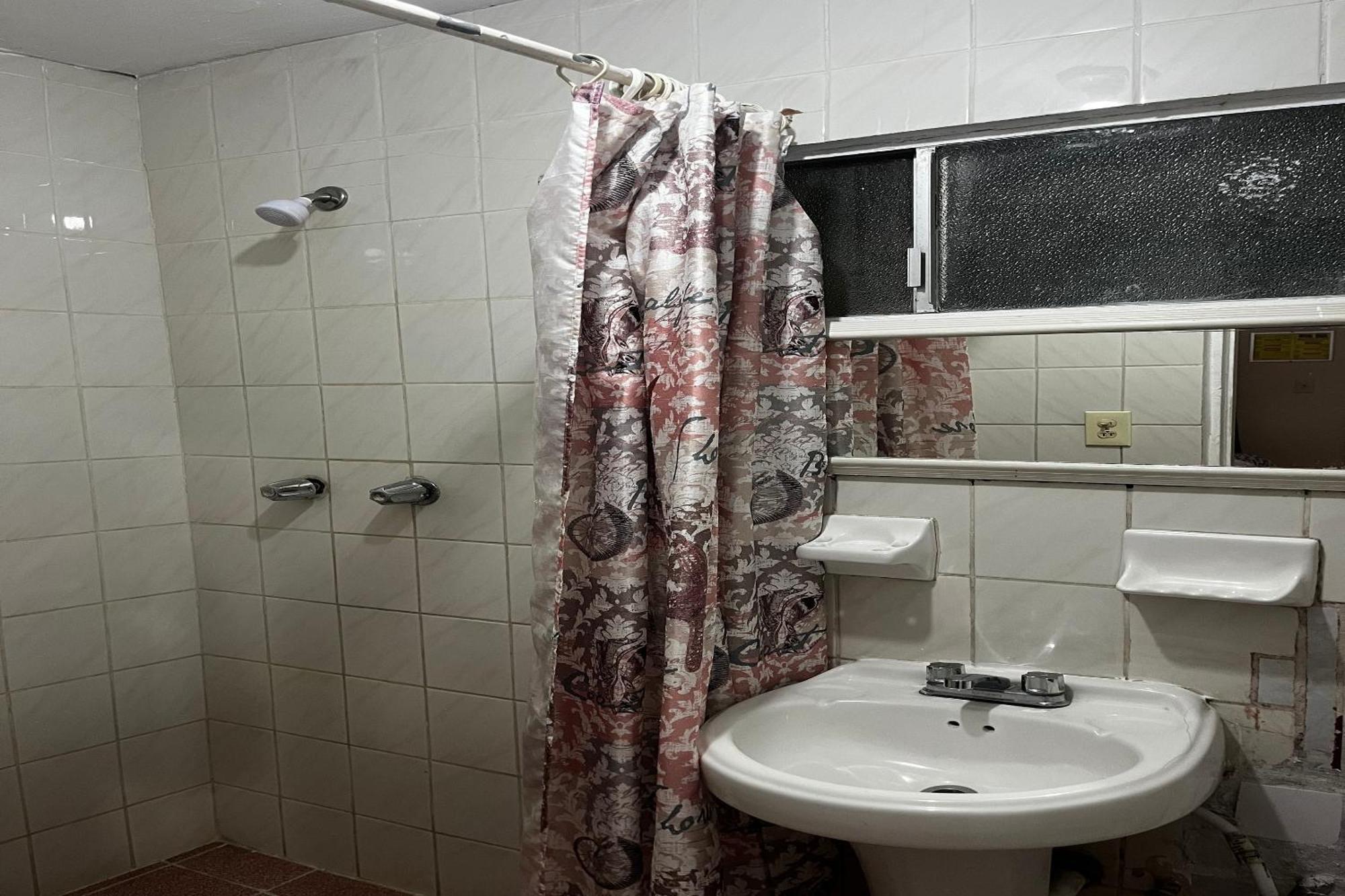 Oyo Hotel Linda Tijuana Ngoại thất bức ảnh